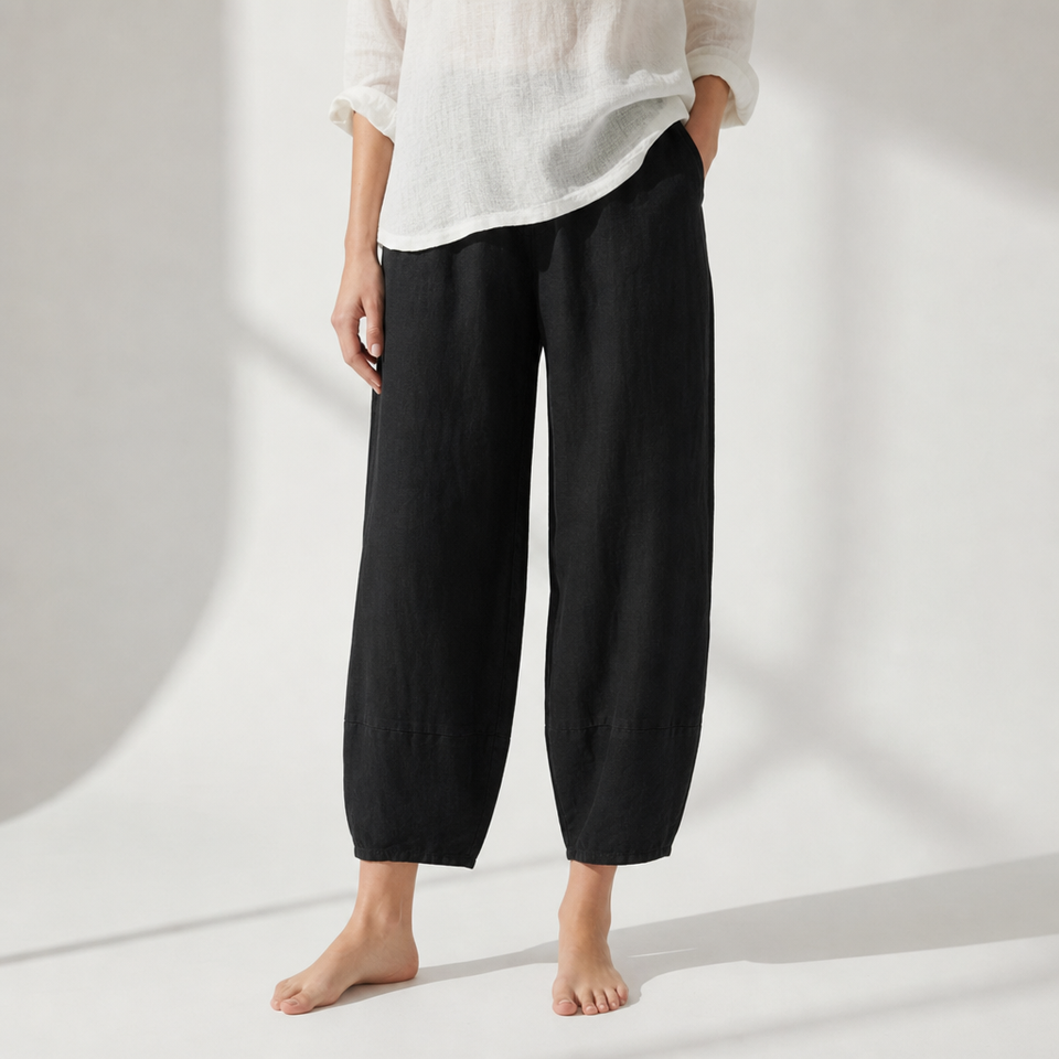 Antiparos Loose Linen Cropped Pants in Black